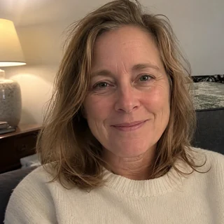 Linda G.